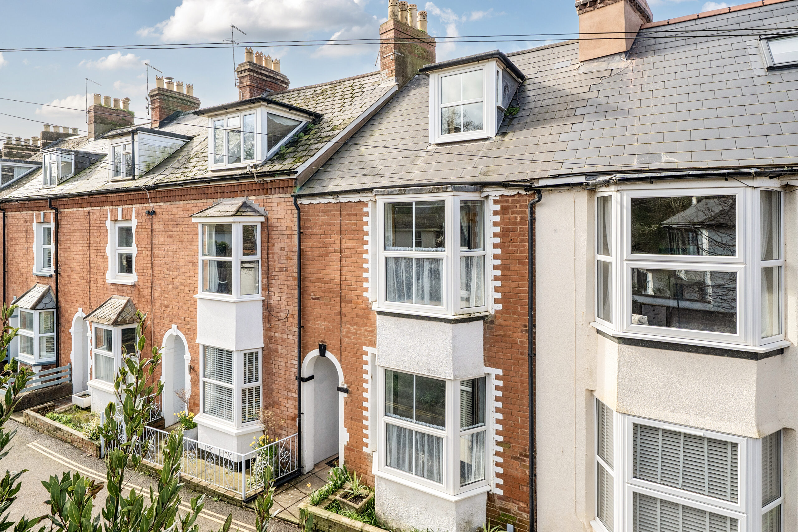 Home 10 riverside niche photos (6)