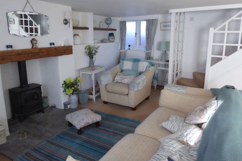beautifully furnished for a comfortable stay
